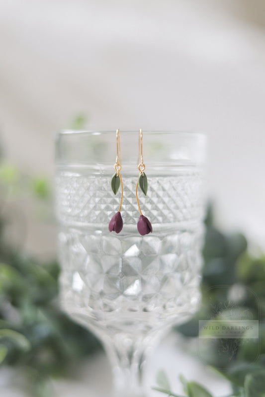 Dainty Tulips - Burgundy